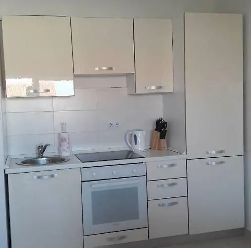 Zdrijac 2 Apartamento Nin